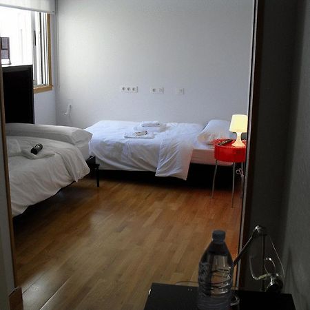 Hotel Ofi La Corogne Chambre photo