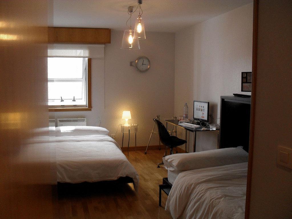 Hotel Ofi La Corogne Chambre photo