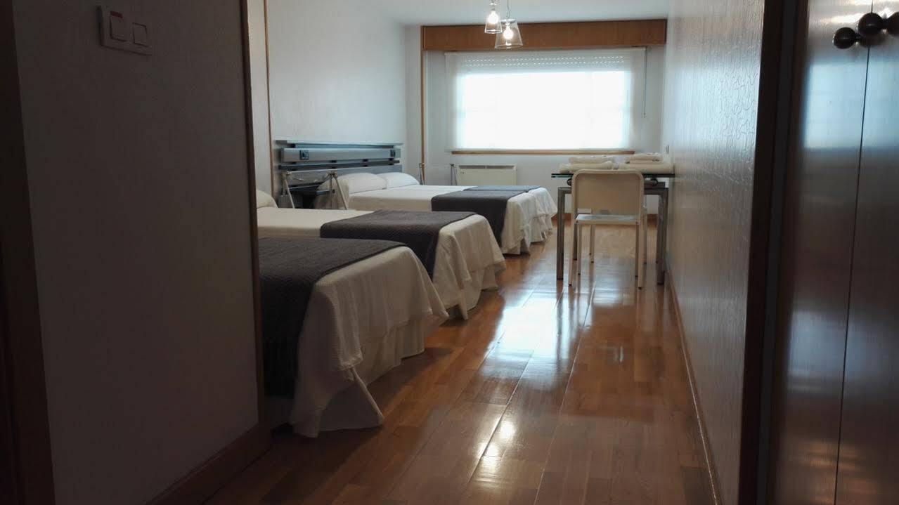Hotel Ofi La Corogne Extérieur photo